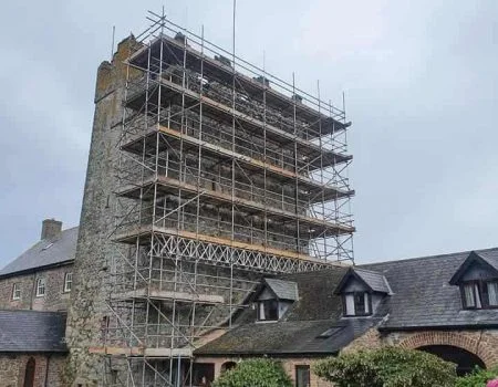 Summit Scaffolding Ireland - professional scaffolding services